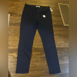 Dark wash pull on jeggings